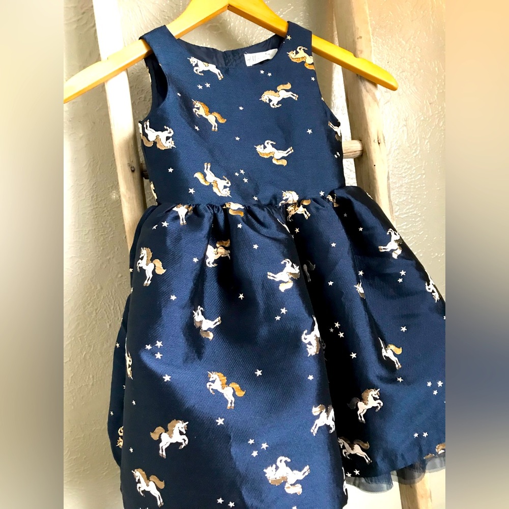 Beautiful H & M dress 4-5T